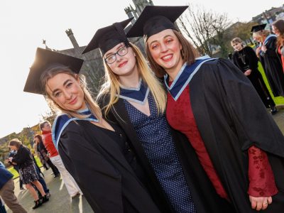 Lucy O’Hora, Leigh Kinsella and Vicky Nulty. Photo: michaelorourkephotography.ie